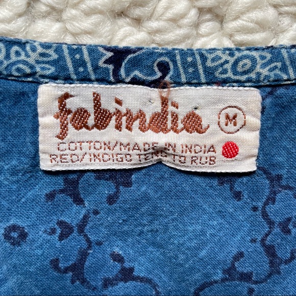 Vintage blue & white patterned cotton top - Picture 8 of 12